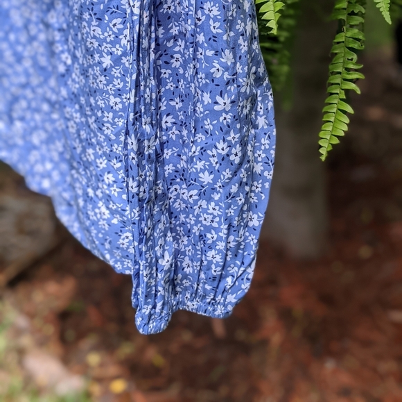 NWT Time and Tru Bohemian Split neck women's blouse - Picture 3 of 5